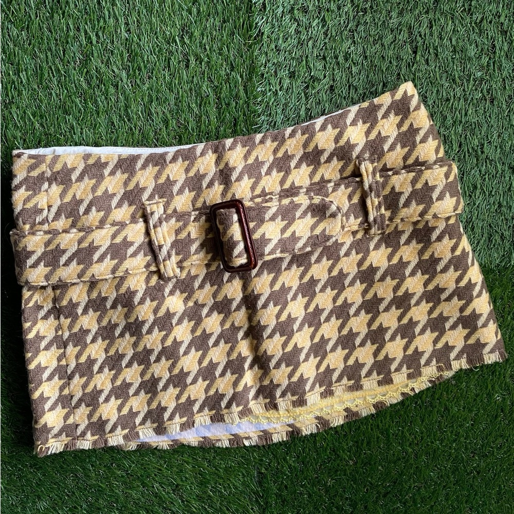 Abercrombie & Fitch houndstooth skirt